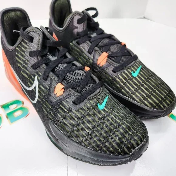 Nike Lebron Witness 6 Men's Shoes Black Sequoia Silver Basketball CZ4052-001 - Picture 2 of 7